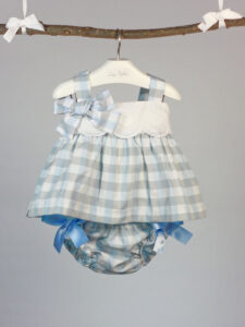 conjunto cuadros azules