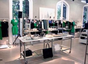 tienda and other stories barcelona