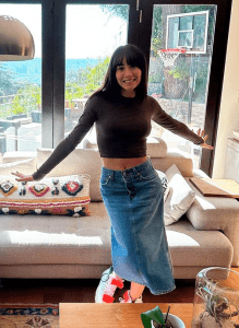 falda midi Aitana stradivarius